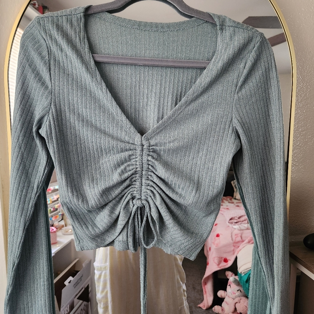 SHEIN Green Ruched Ribbed Crop Blouse